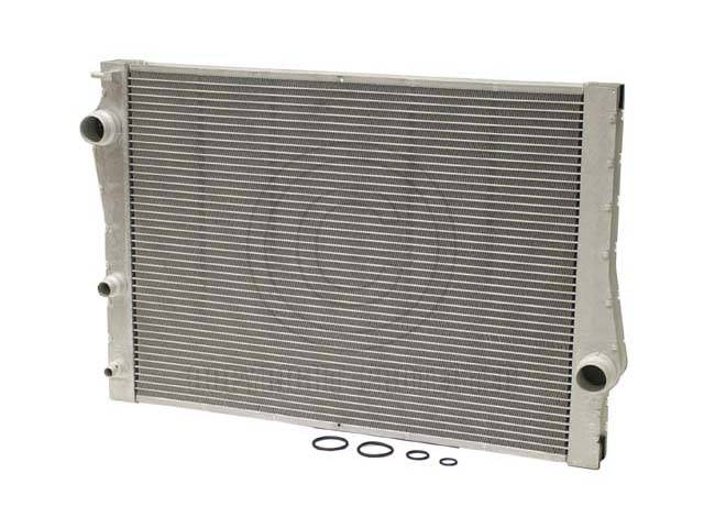 Radiator NISSENS 17117807624 $438.79
